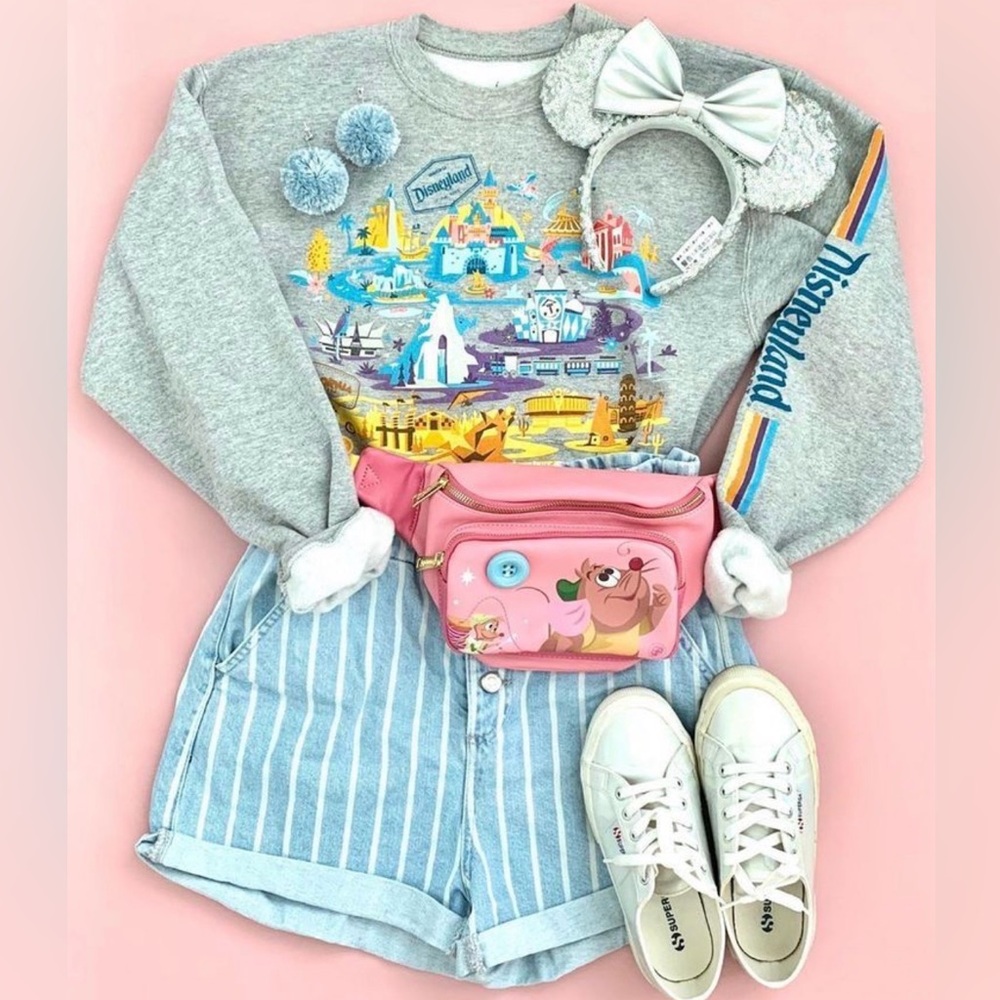 Disney Parks Discover the Magic Crewneck Sweatshirt Grey Medium Disneyland Y2K
